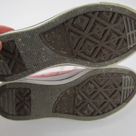 WOMENS CONVERSE ALL STAR PINK LOW TOP SIZE 6M EXCELLENT CONDITION - Picture 3 of 5
